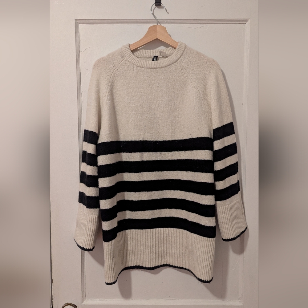 H&M White striped Knit Sweater Dress